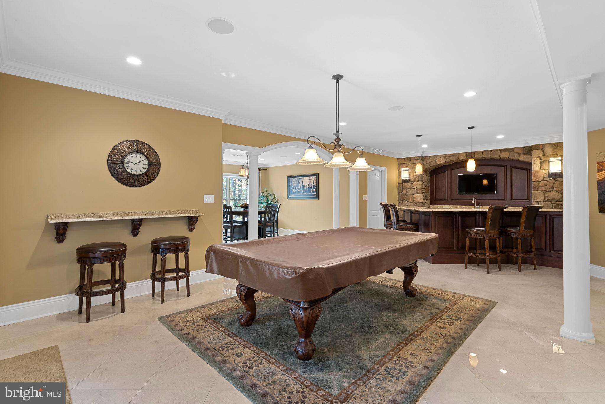 BELMONT COUNTRY CLUB - Residential