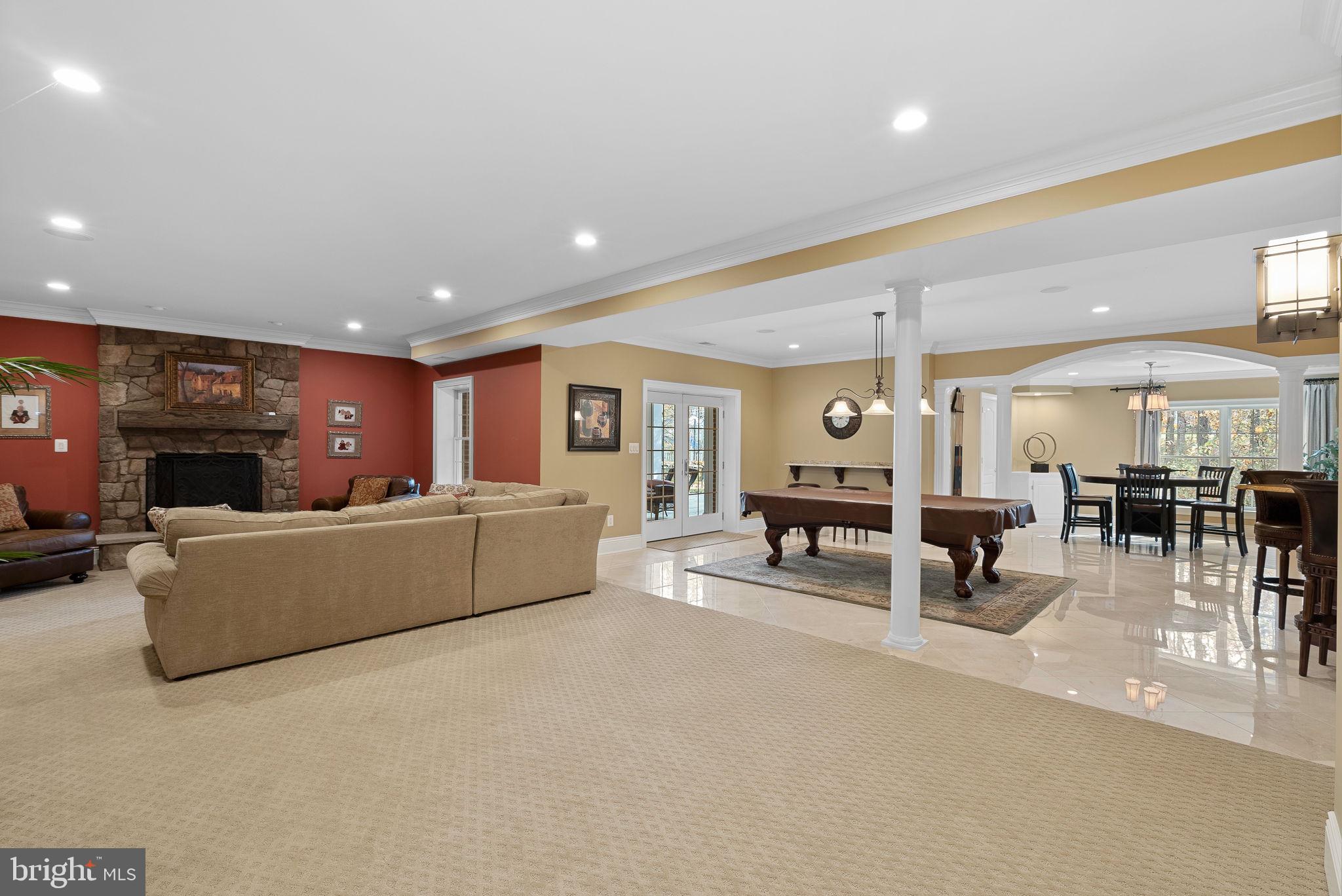 BELMONT COUNTRY CLUB - Residential