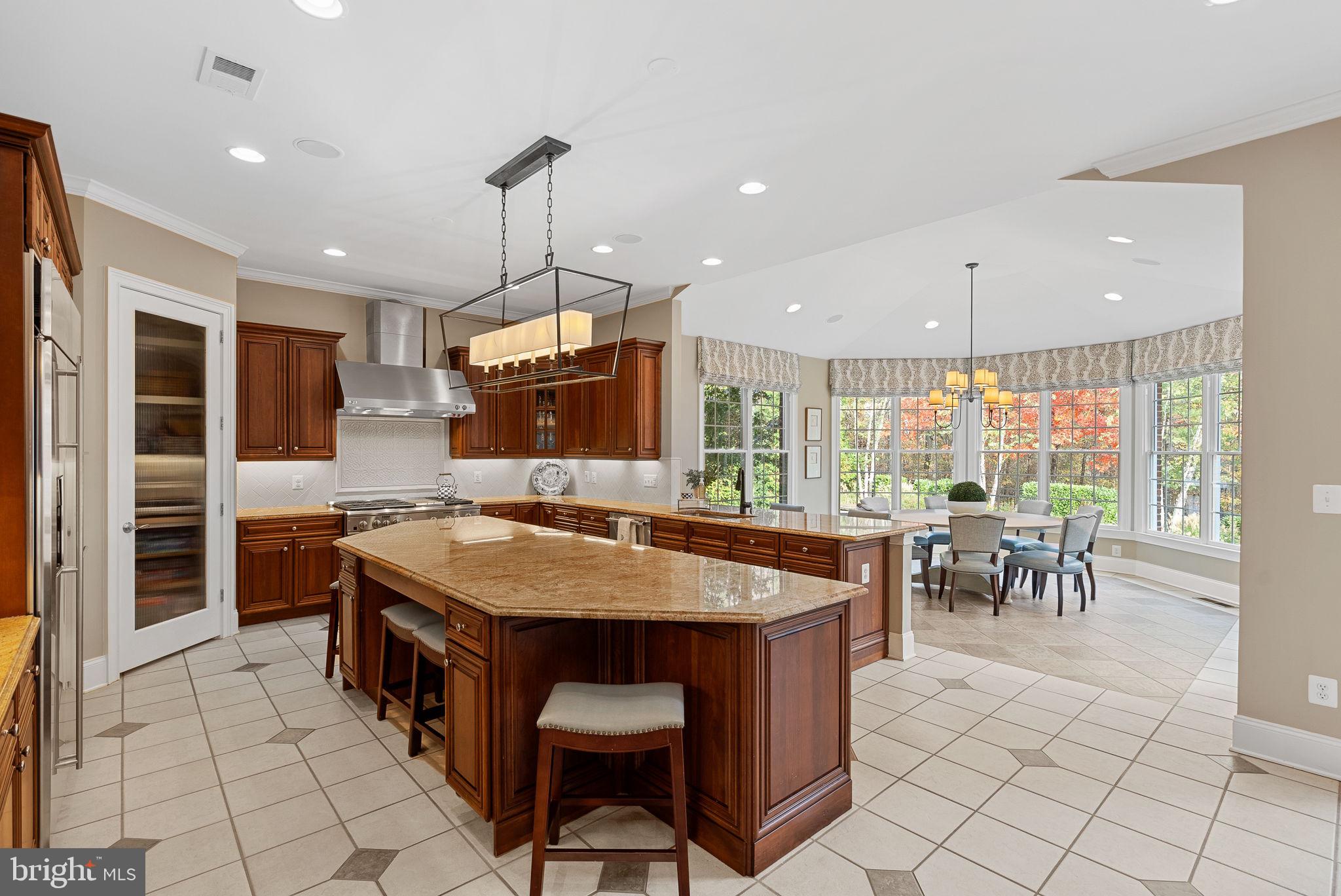 BELMONT COUNTRY CLUB - Residential