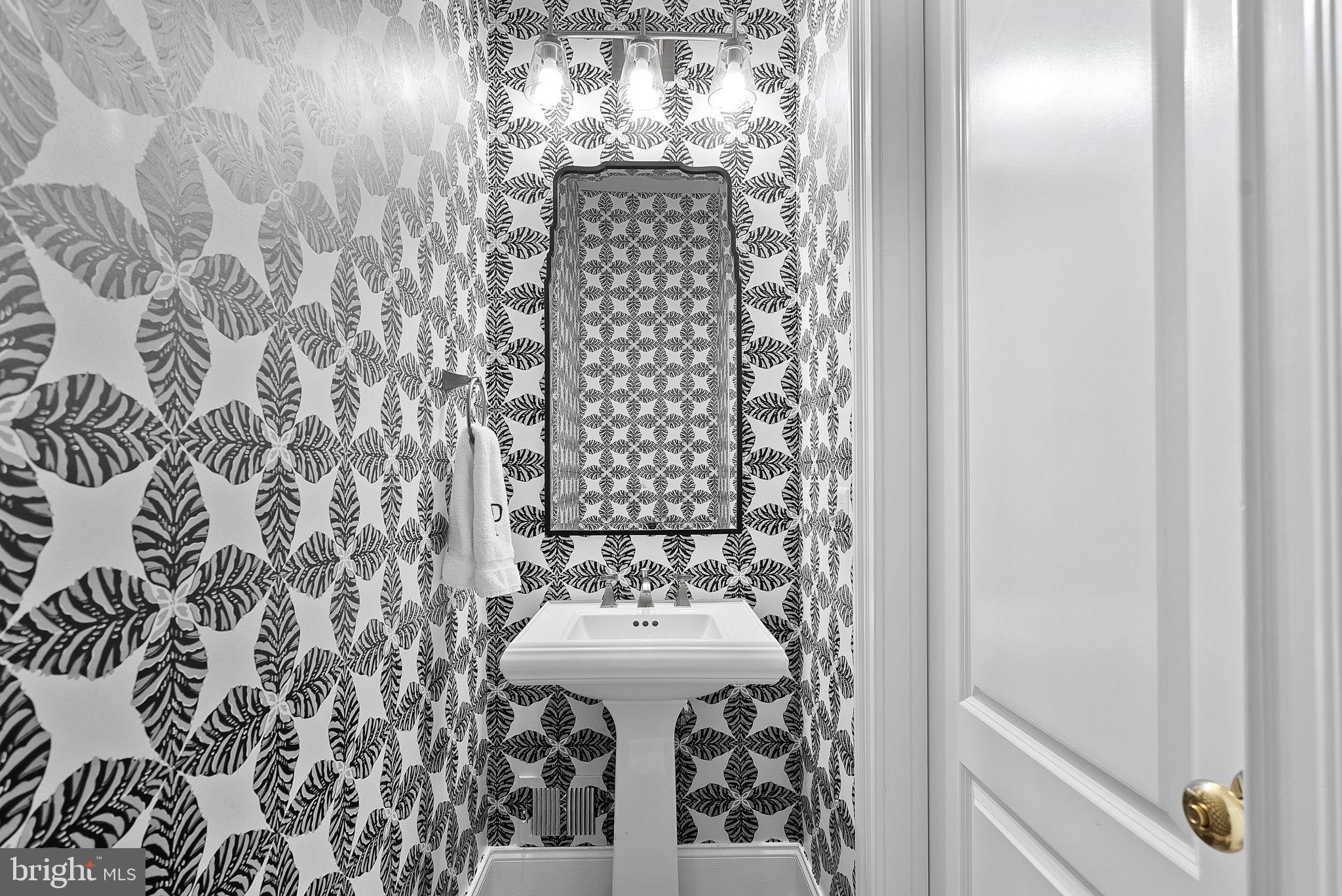 BELMONT COUNTRY CLUB - Residential