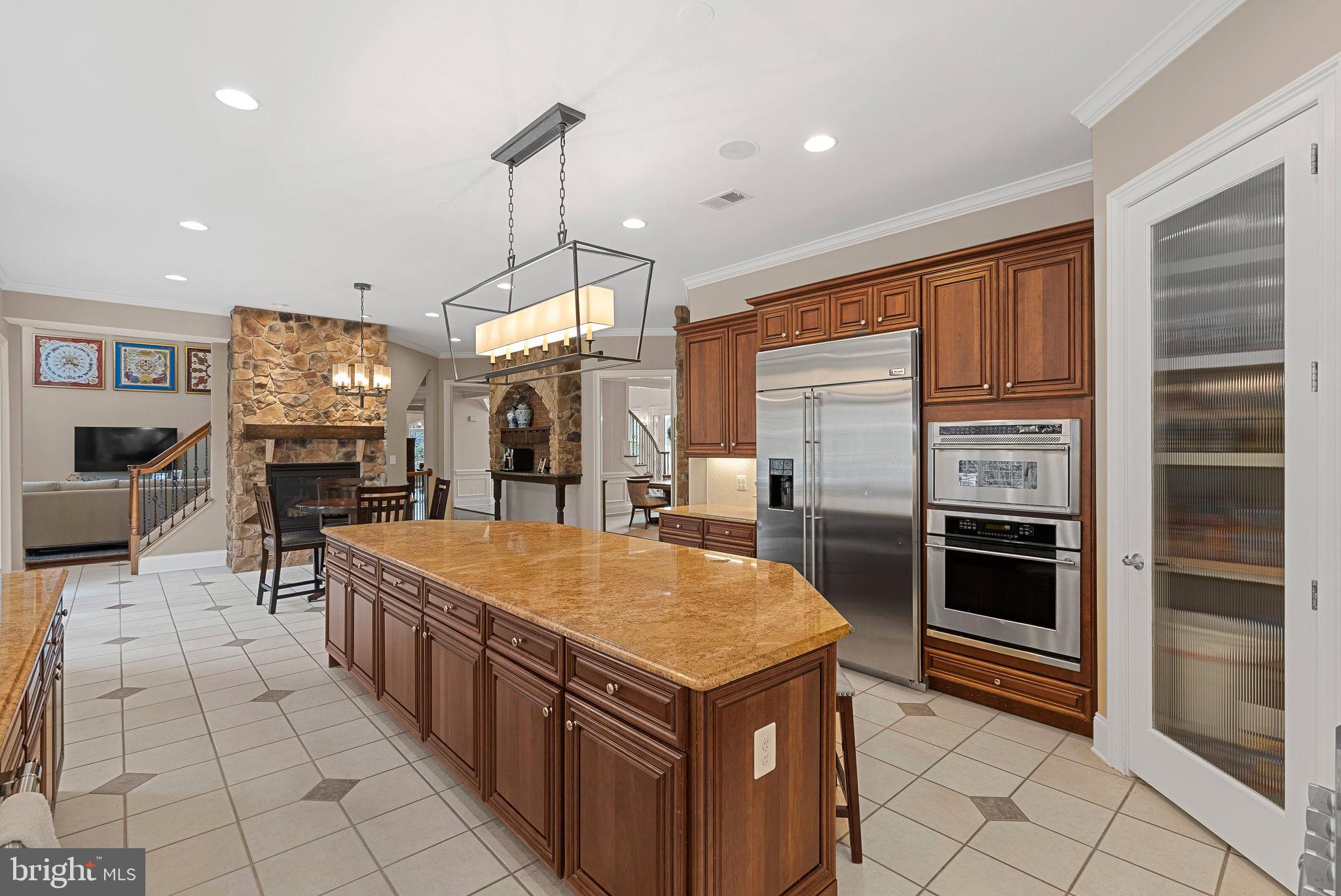 BELMONT COUNTRY CLUB - Residential