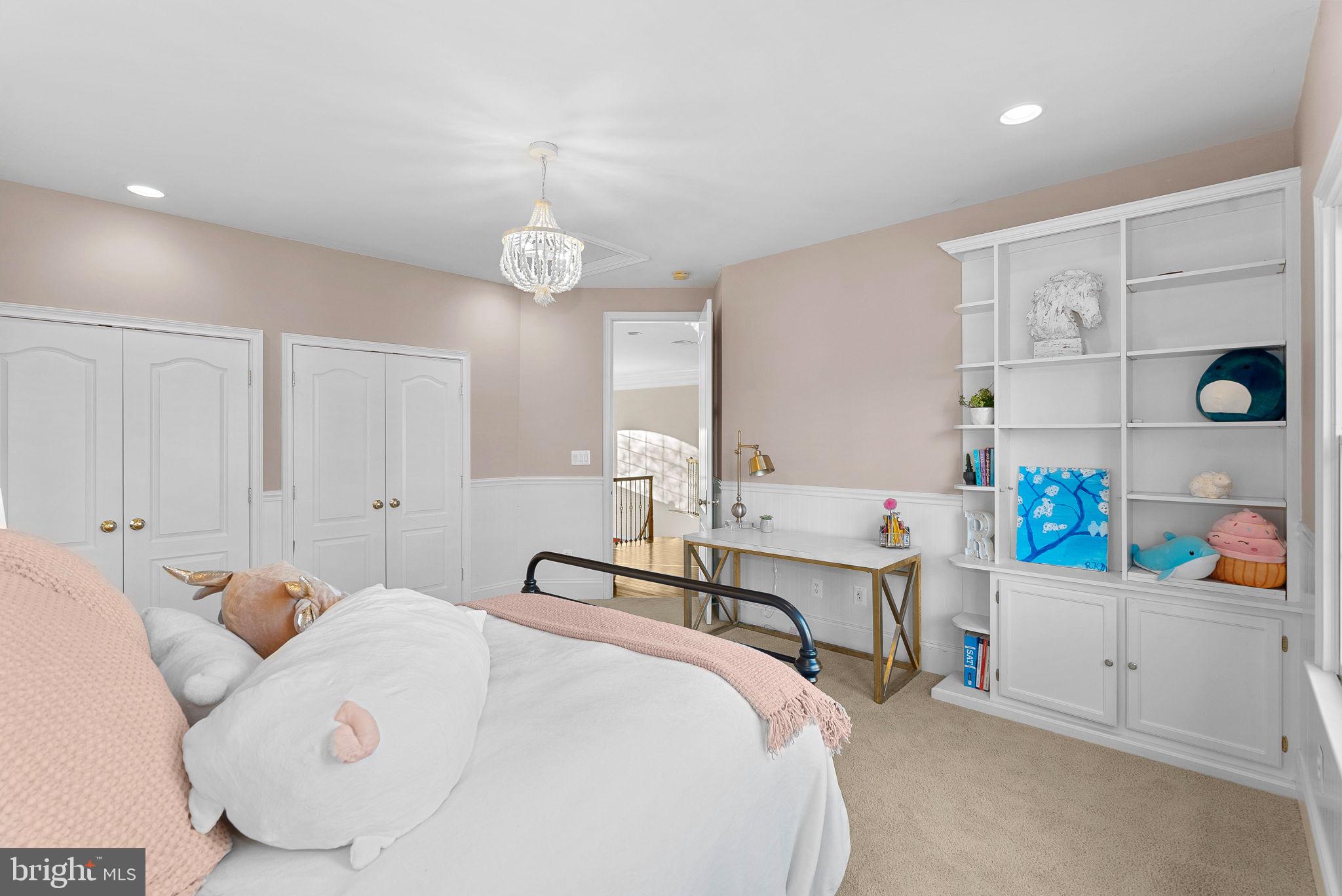 BELMONT COUNTRY CLUB - Residential