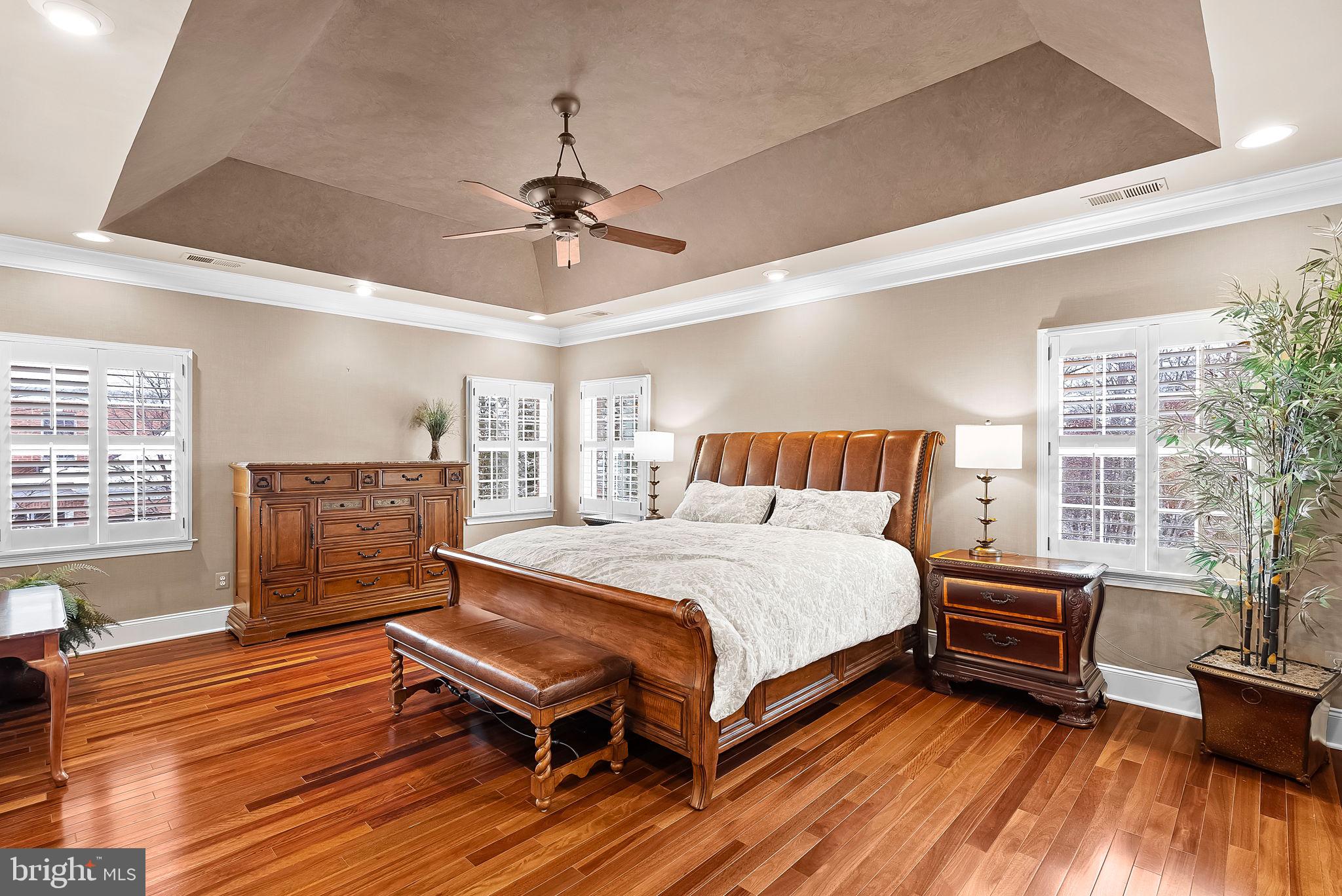 BELMONT COUNTRY CLUB - Residential