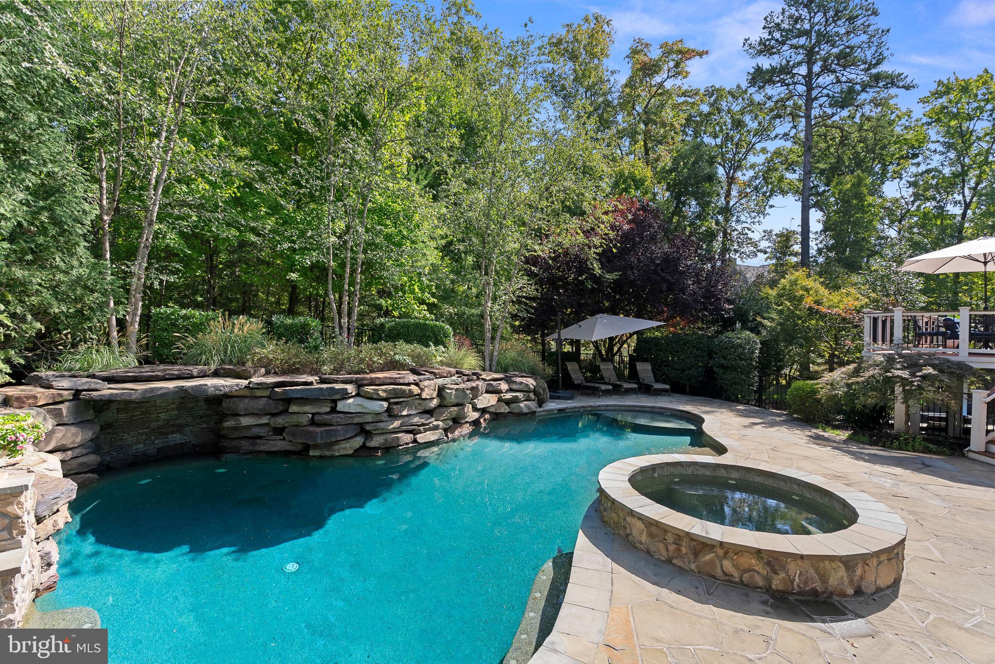 BELMONT COUNTRY CLUB - Residential