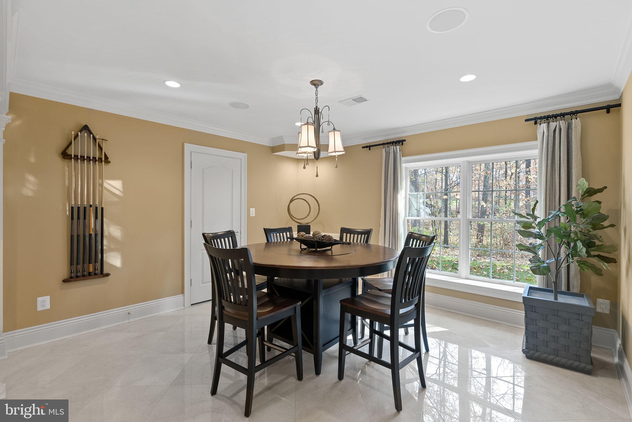 BELMONT COUNTRY CLUB - Residential