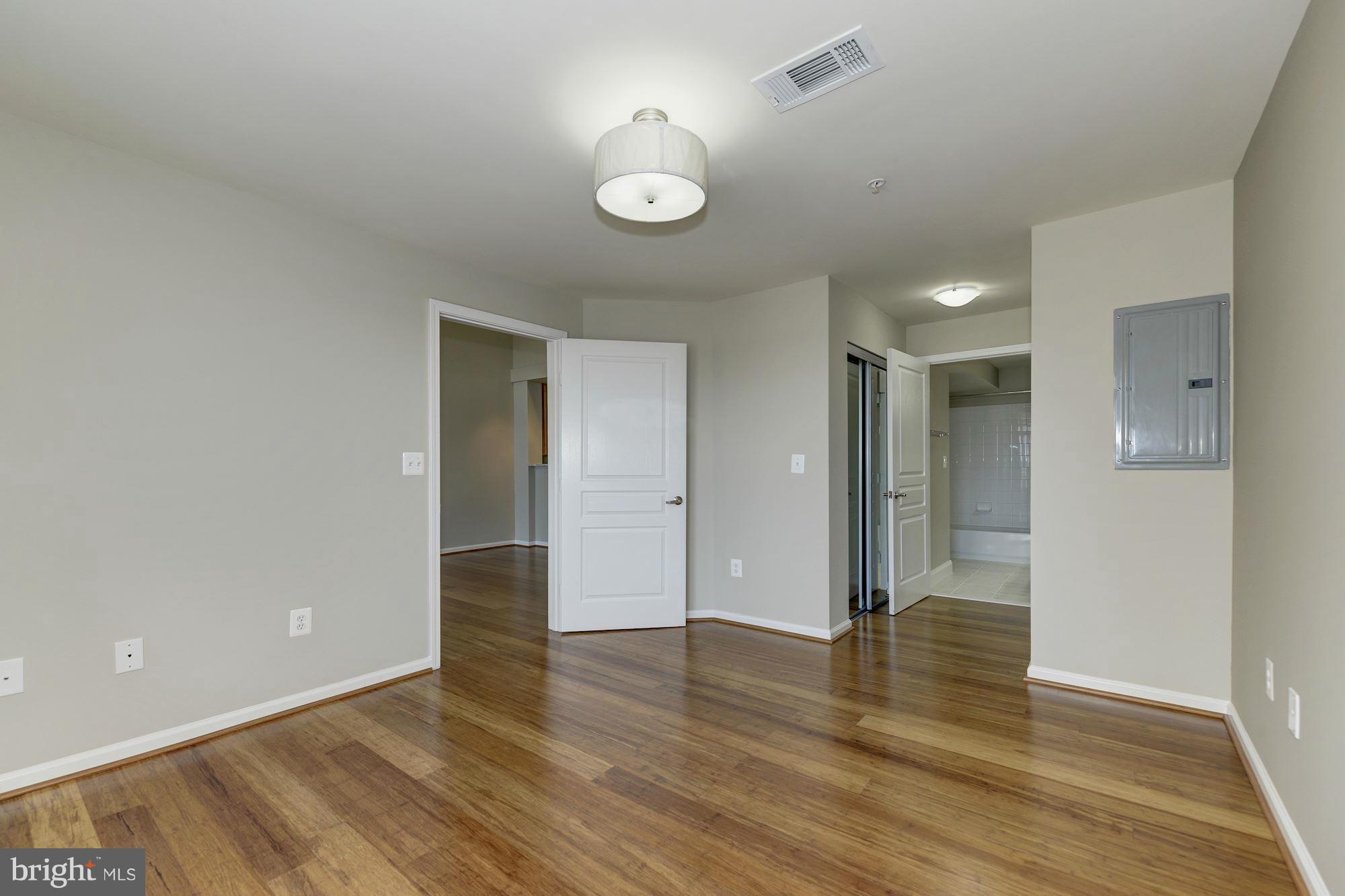 MARKET STREET AT TOWN CENTER - Residential