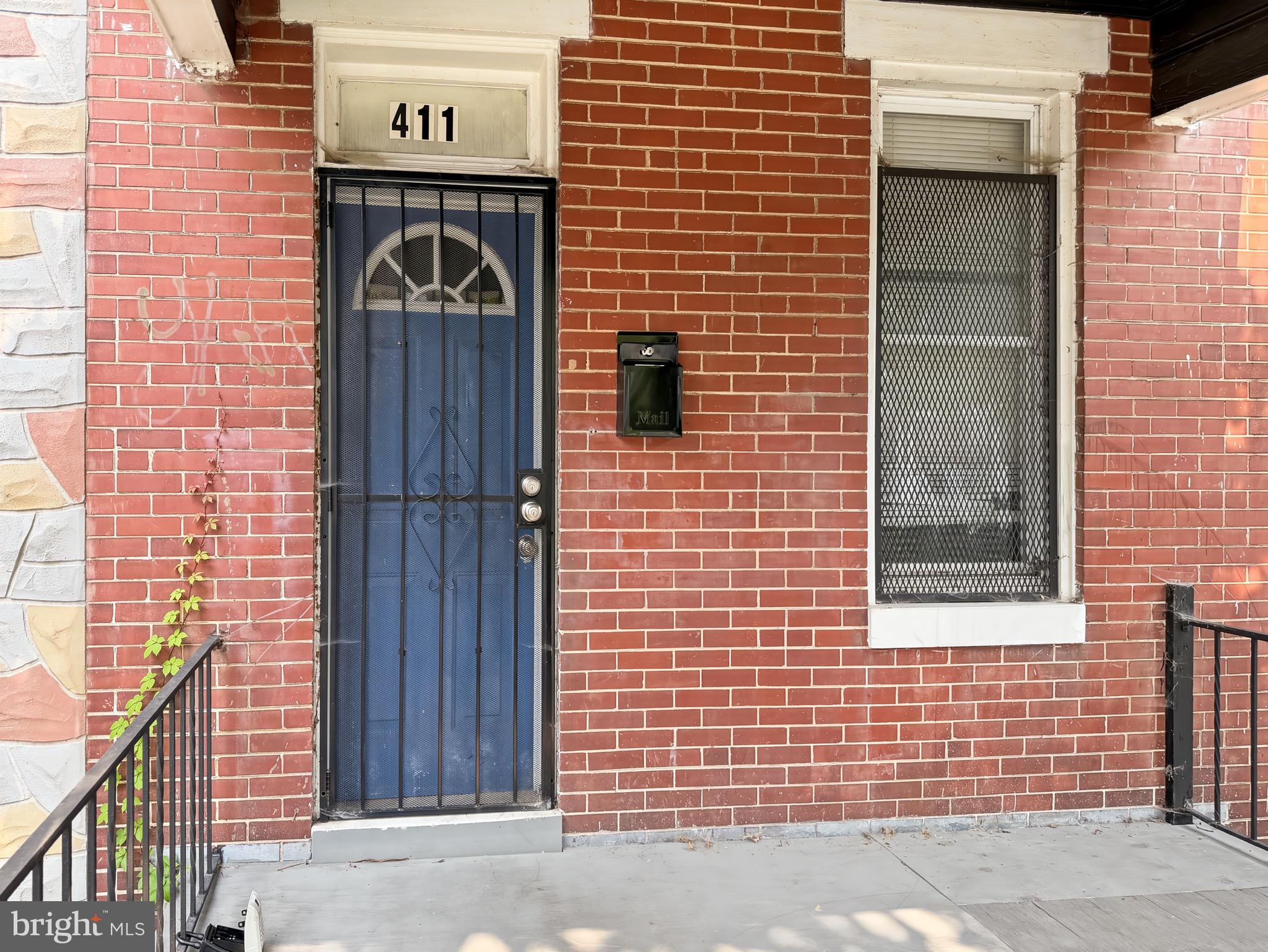411 N EDGEWOOD STREET