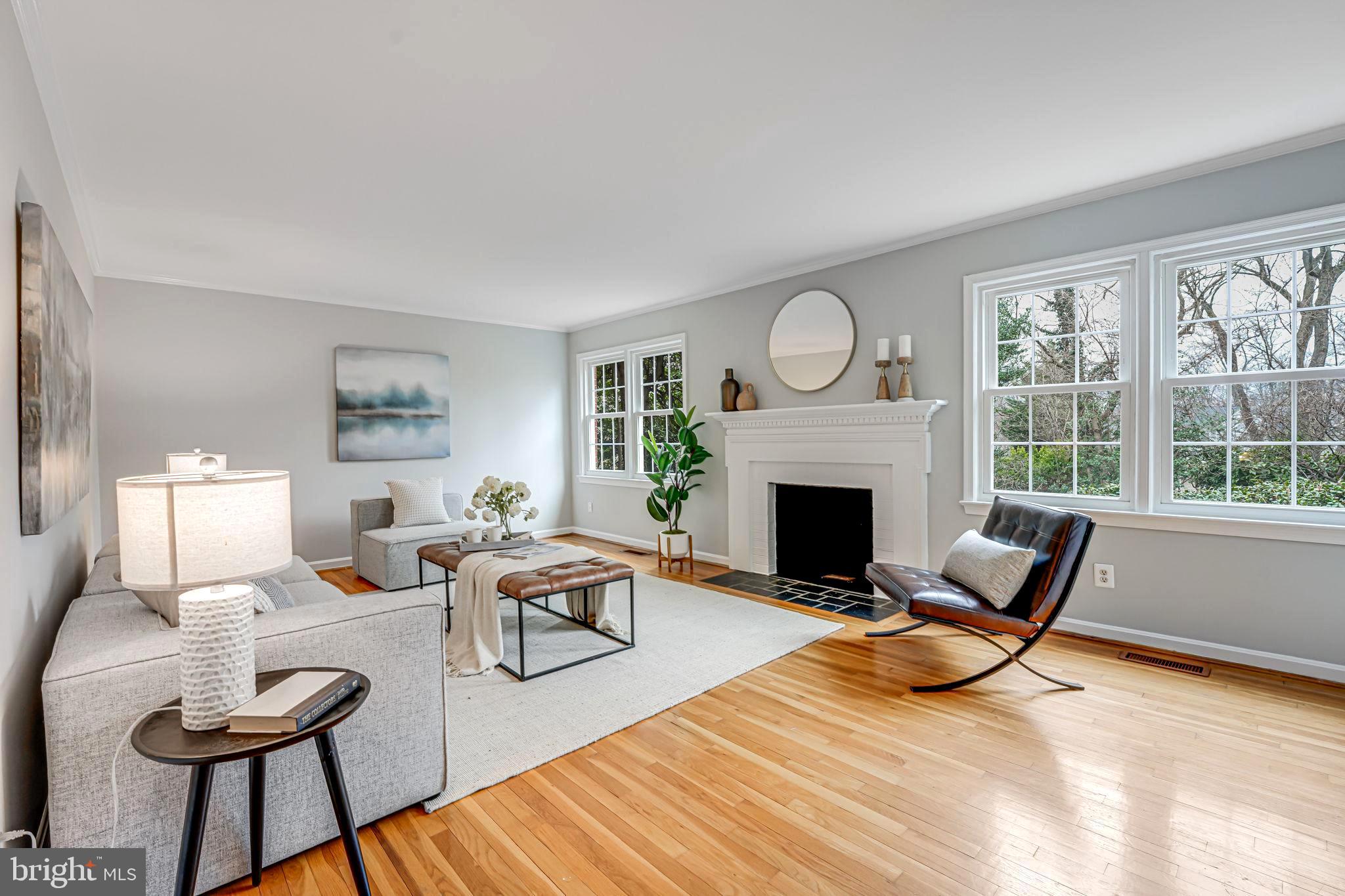 WESTMORELAND SQUARE - Residential