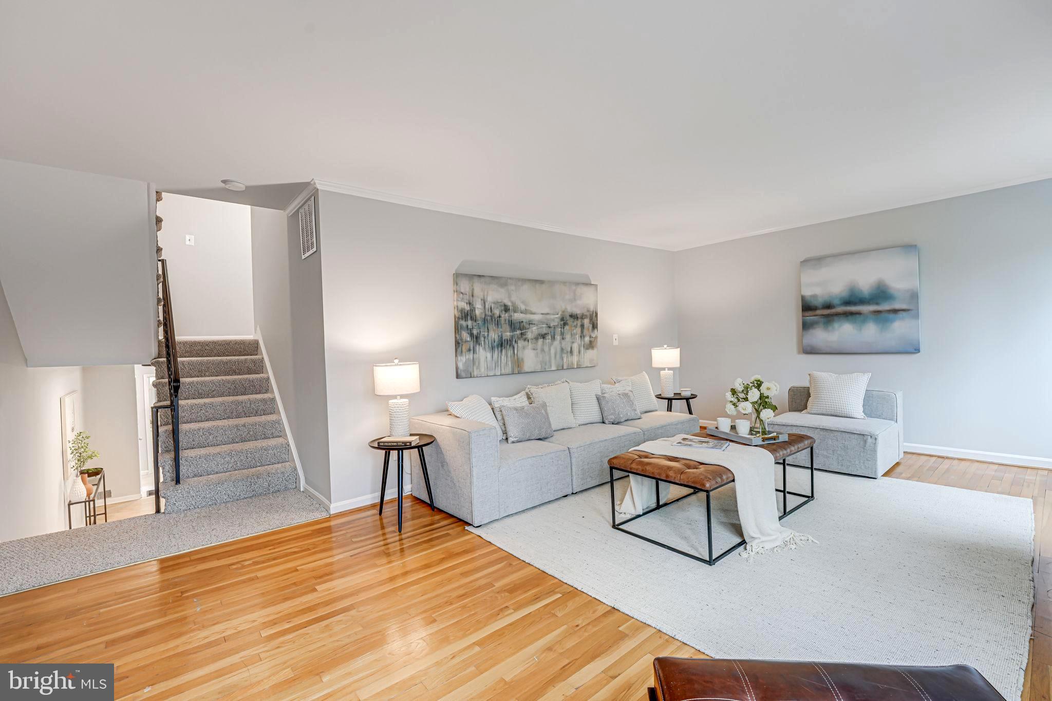 WESTMORELAND SQUARE - Residential