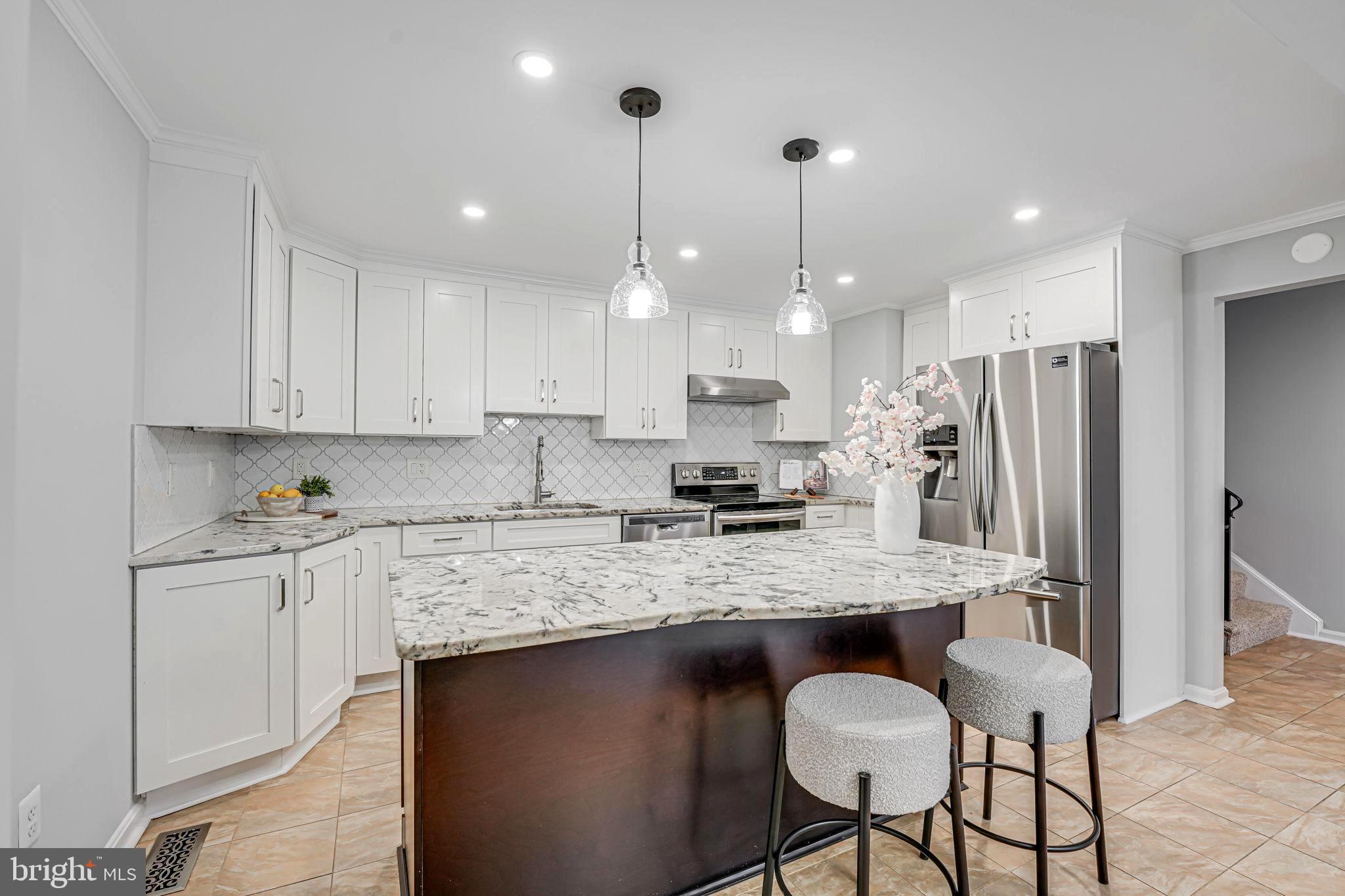 WESTMORELAND SQUARE - Residential