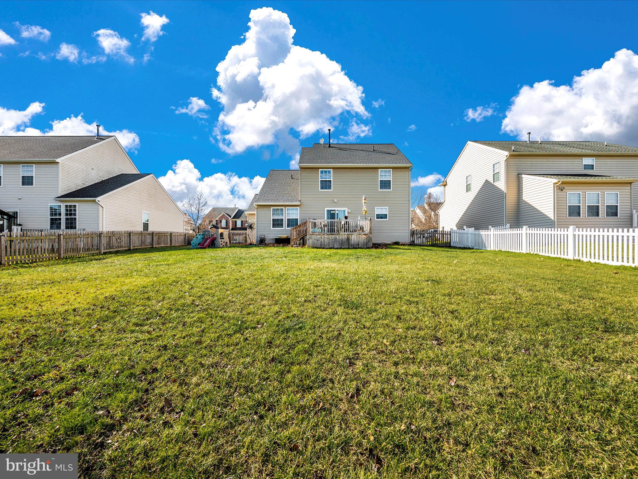 WESTFIELDS - Residential