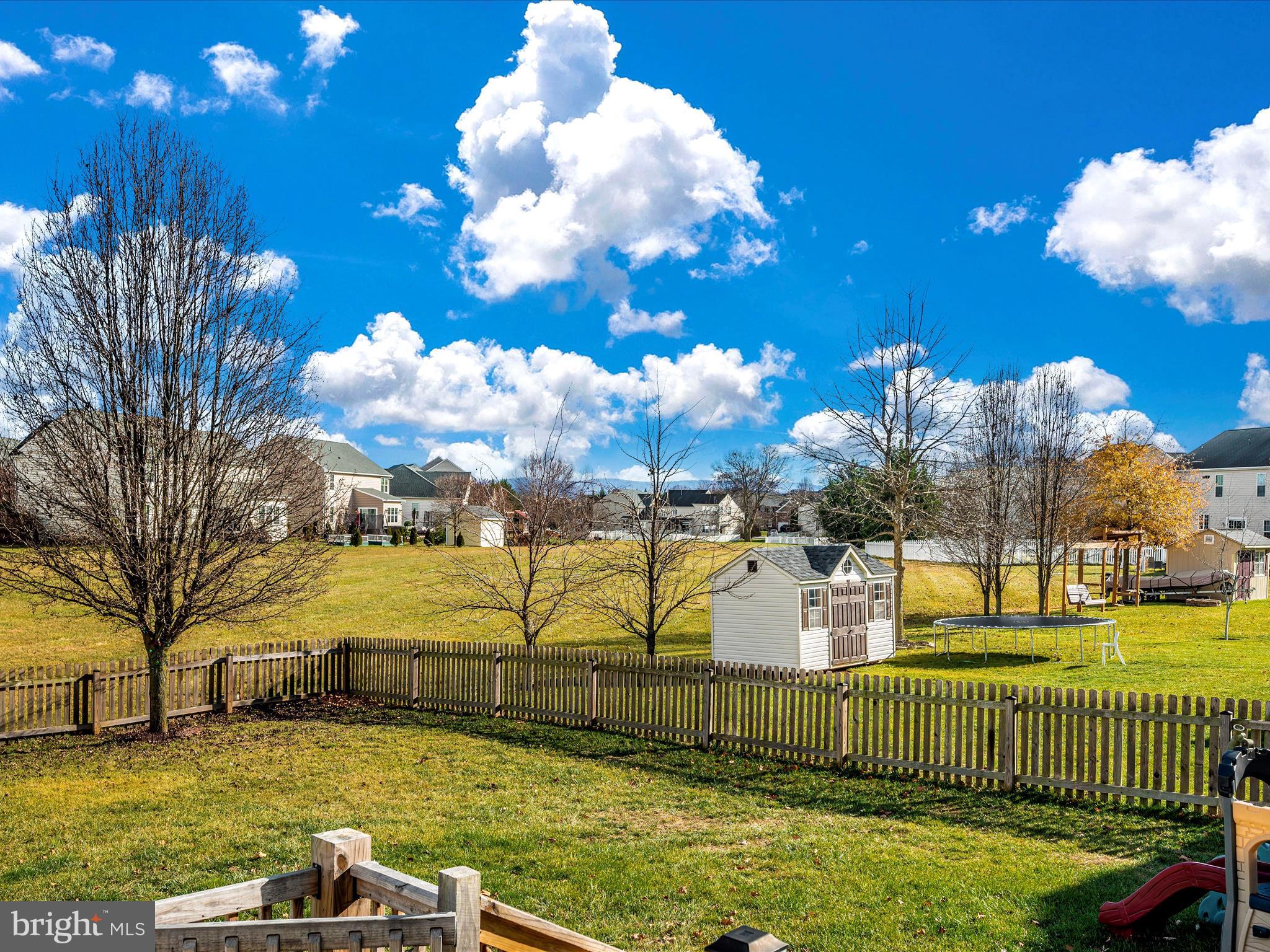 WESTFIELDS - Residential