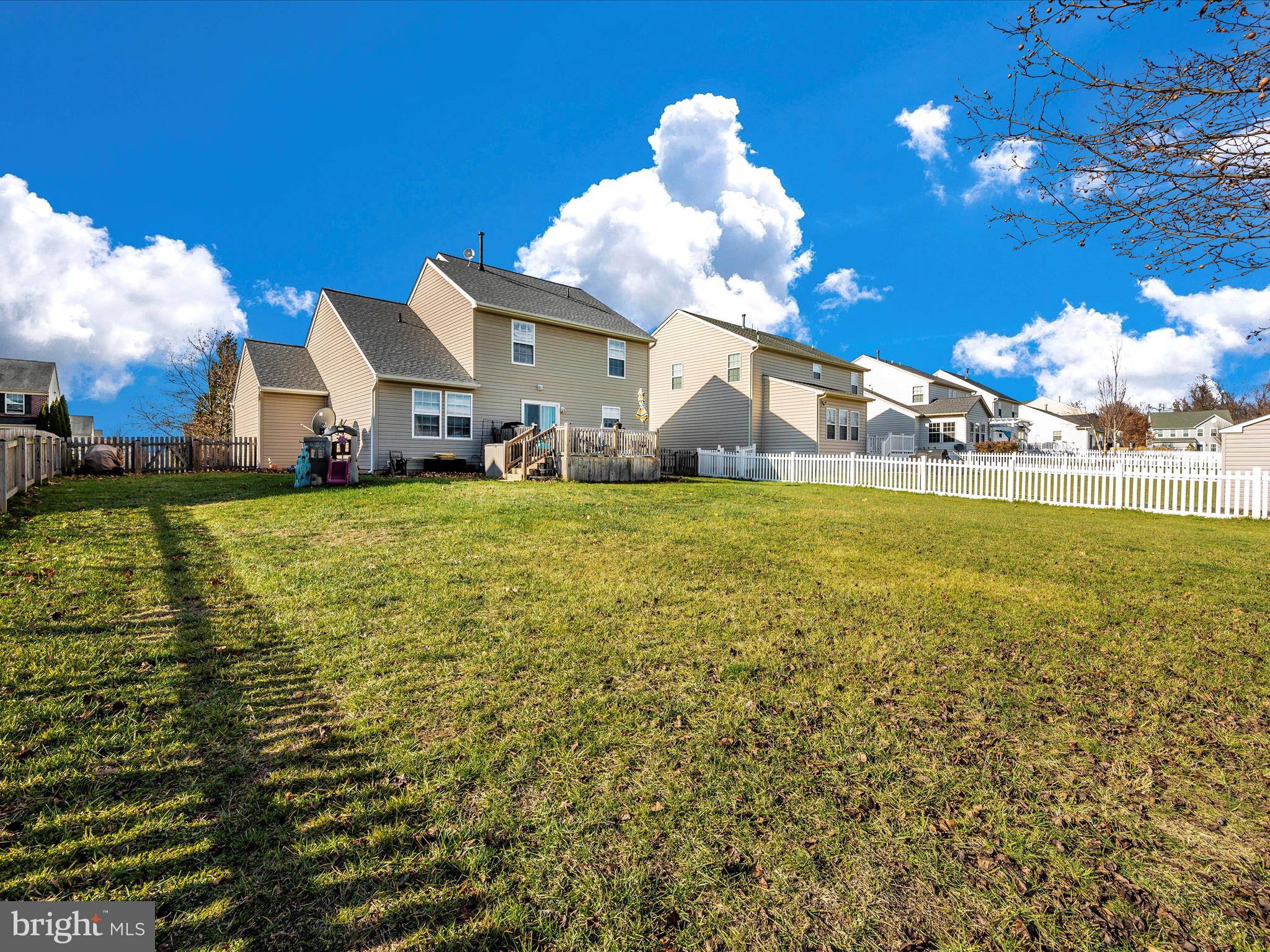 WESTFIELDS - Residential