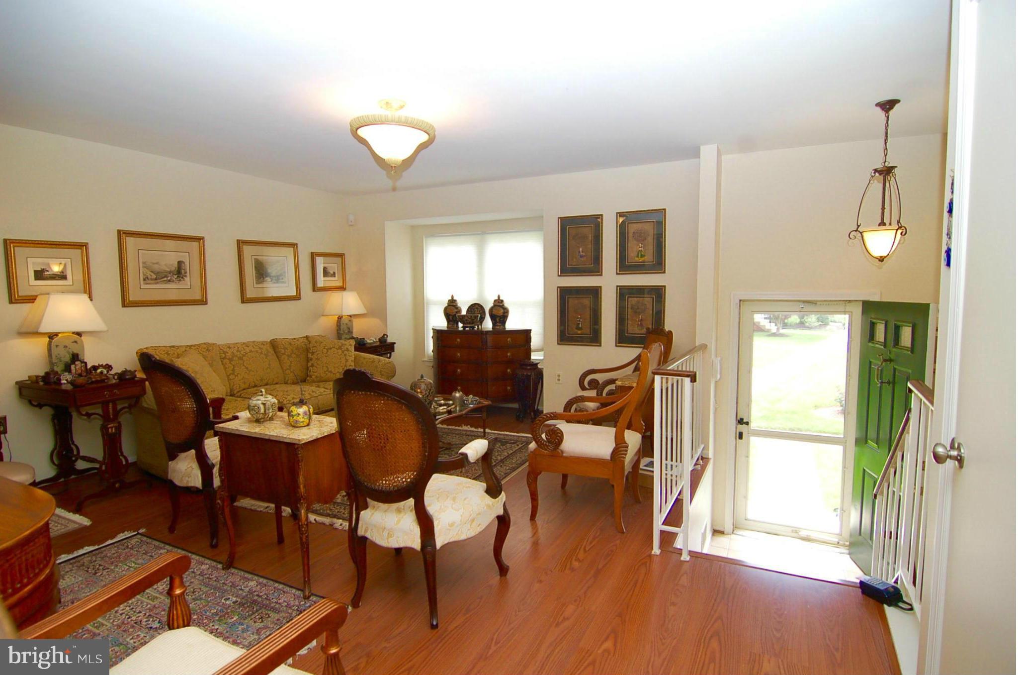 123 LAZY HOLLOW DRIVE