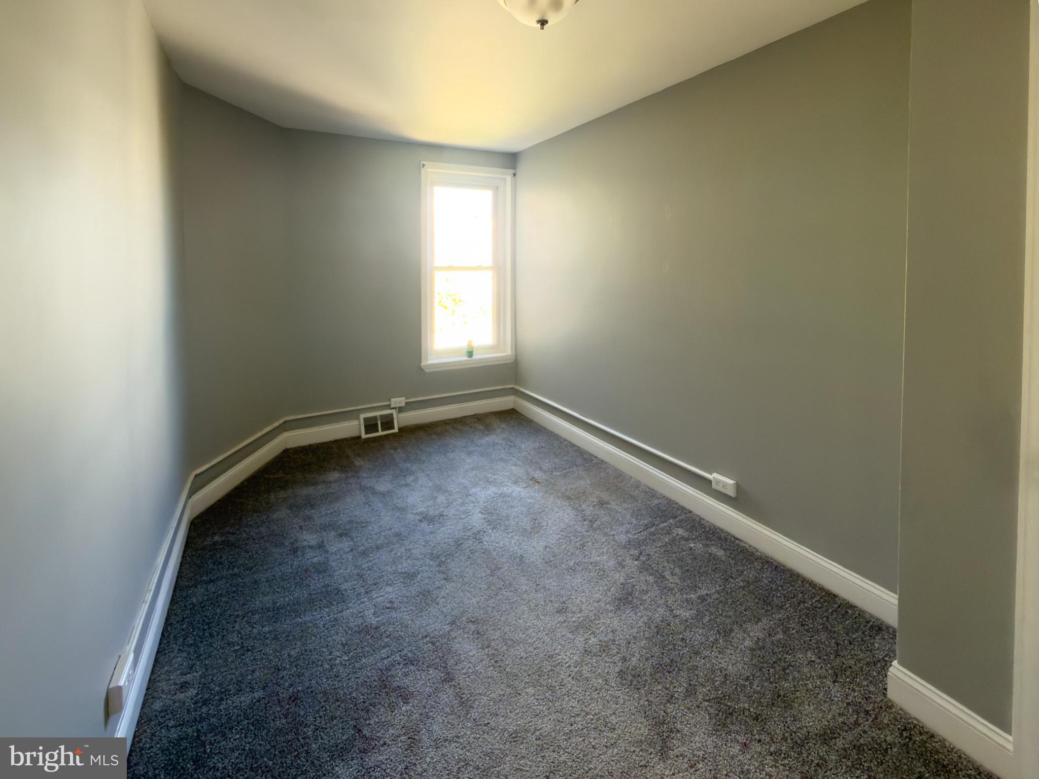 SHARSWOOD - Residential