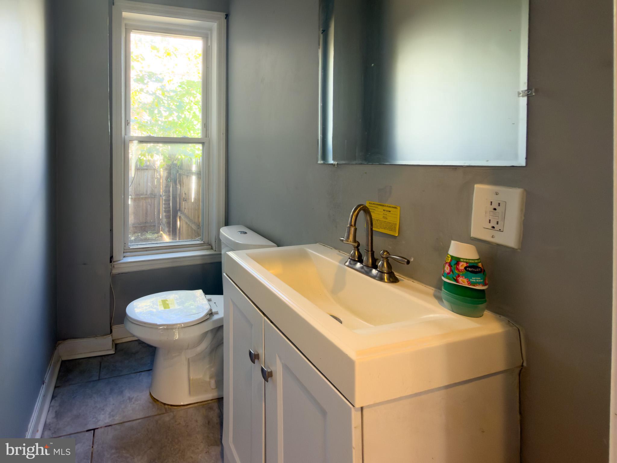 SHARSWOOD - Residential