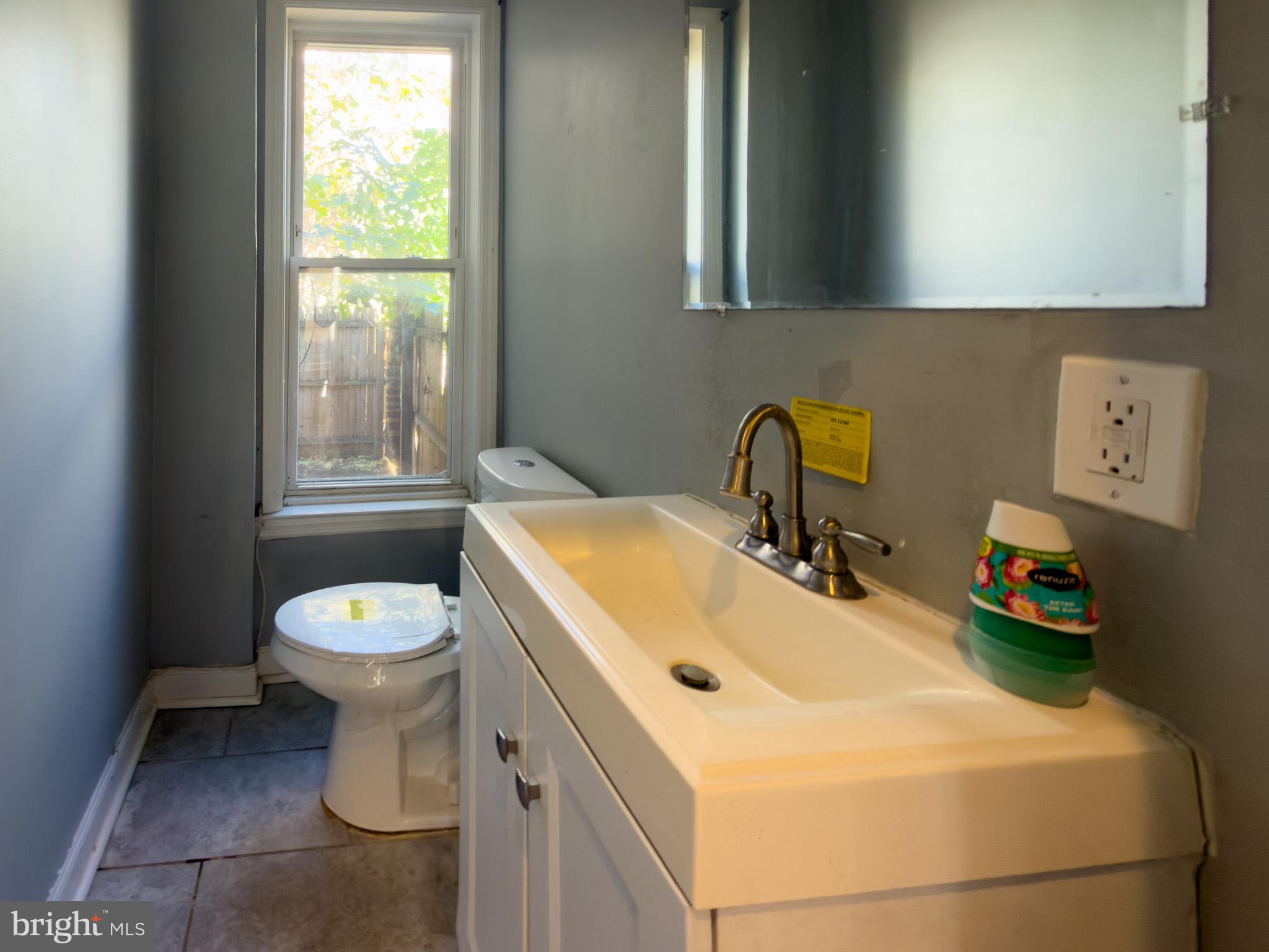 SHARSWOOD - Residential