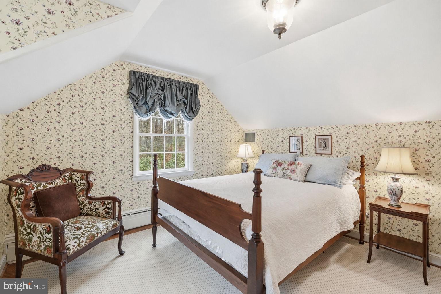 DARNESTOWN OUTSIDE - Residential