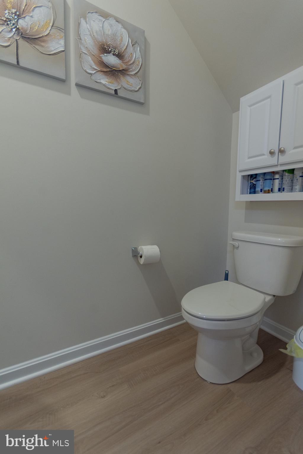 HOMEPLACE AT RIVERSIDE - Residential