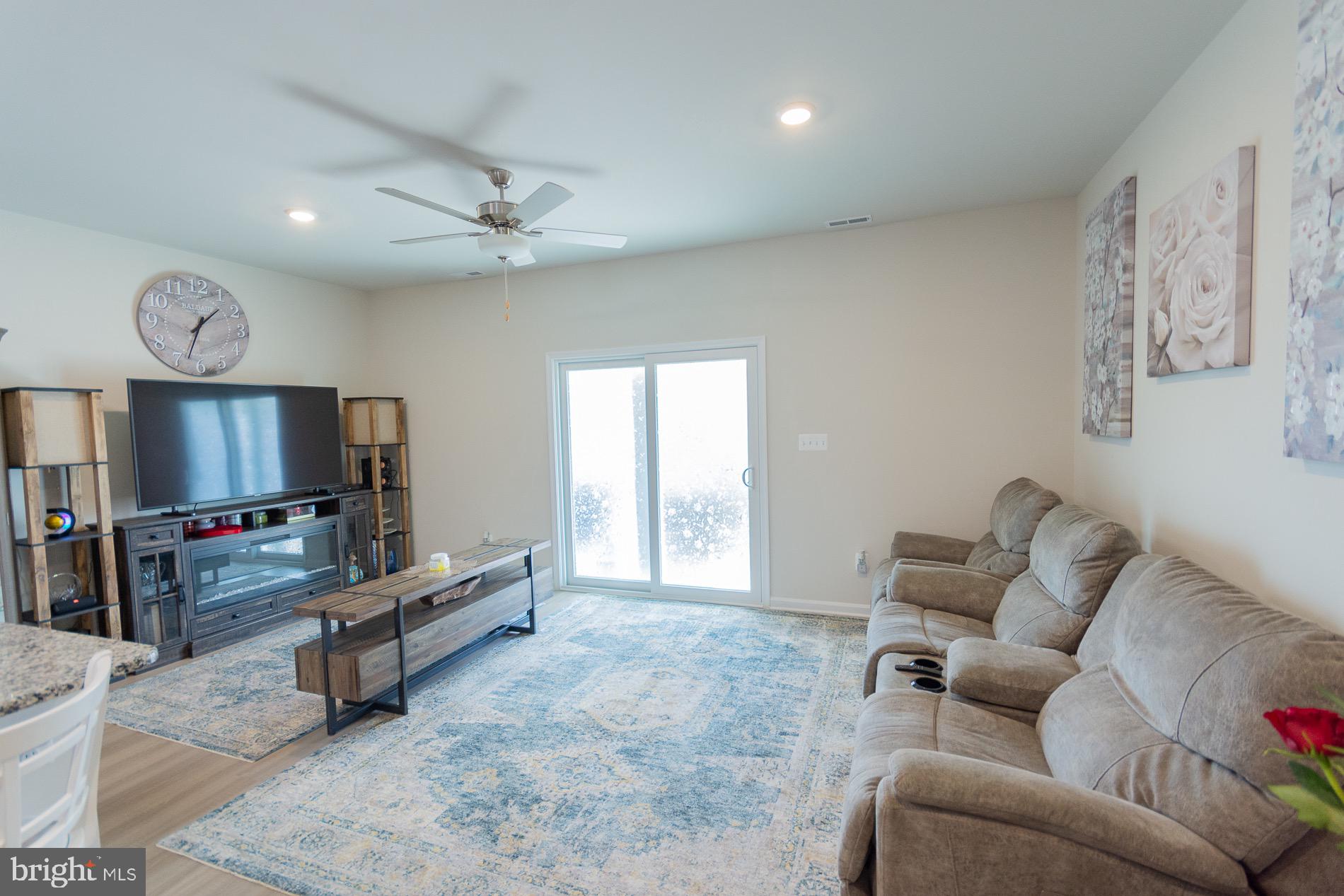 HOMEPLACE AT RIVERSIDE - Residential