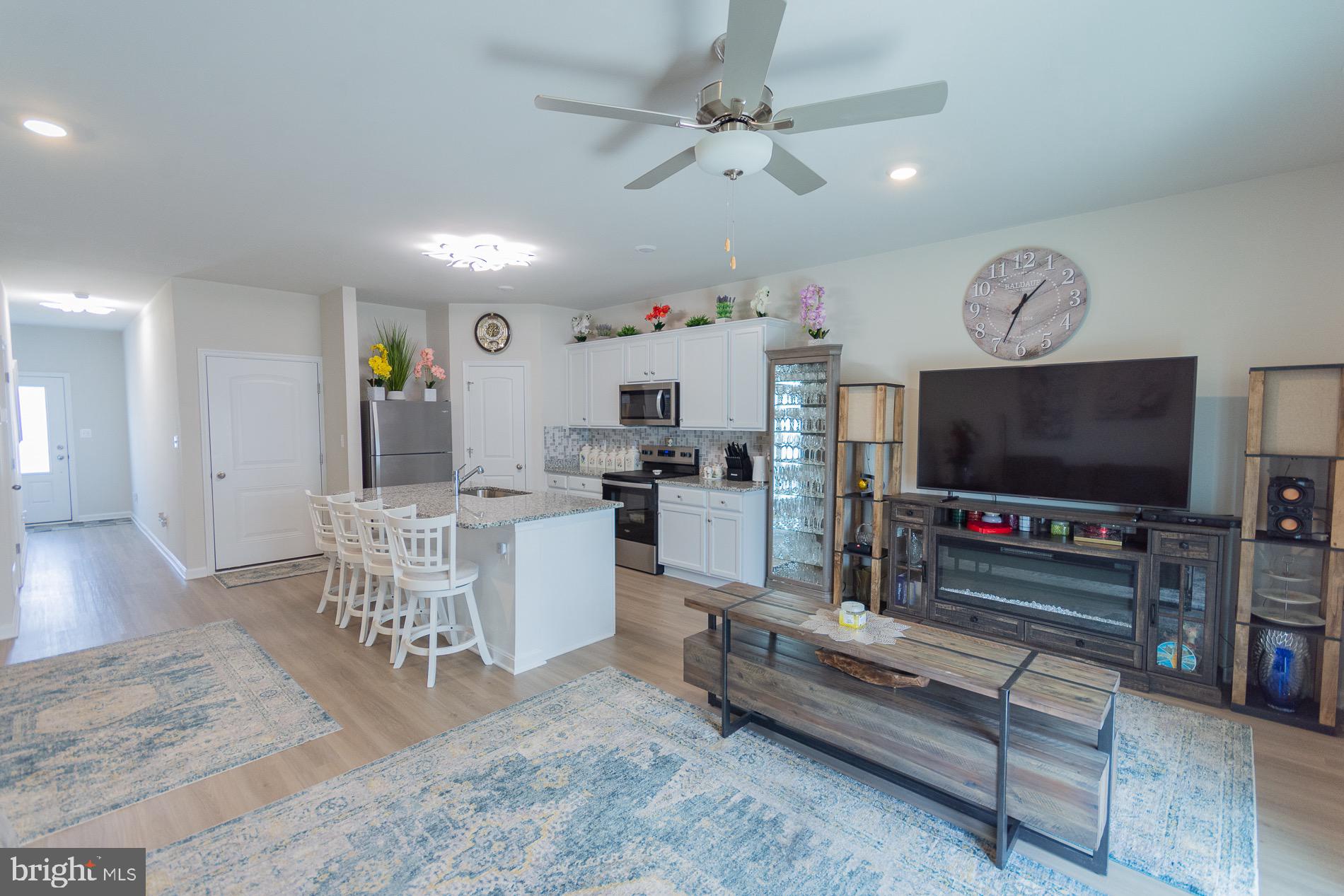 HOMEPLACE AT RIVERSIDE - Residential