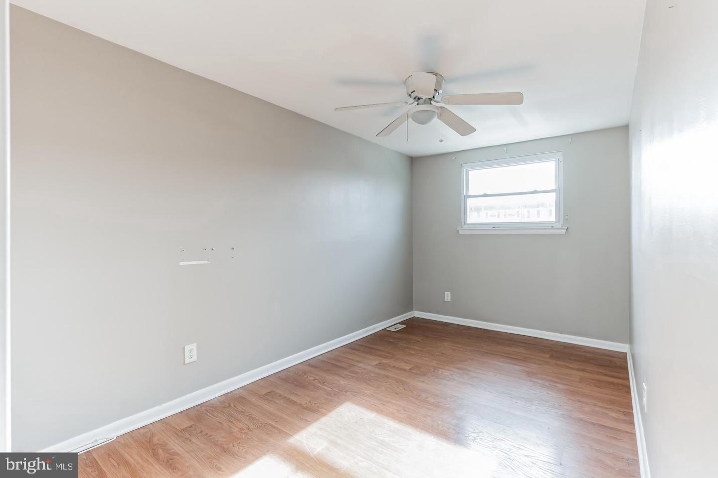 PARKWOOD - Residential Lease