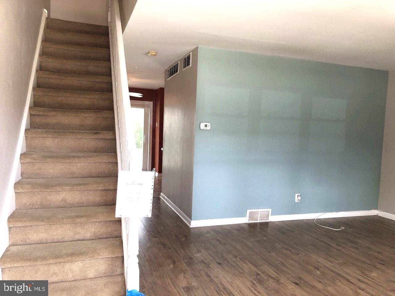 PARKWOOD - Residential Lease