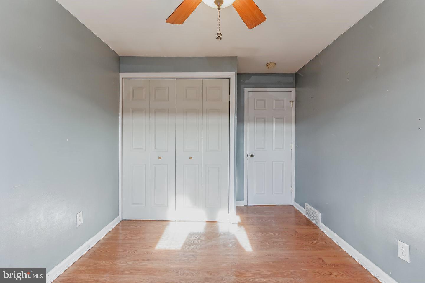 PARKWOOD - Residential Lease