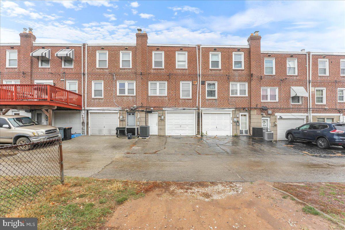 WESTBROOK PARK - Residential