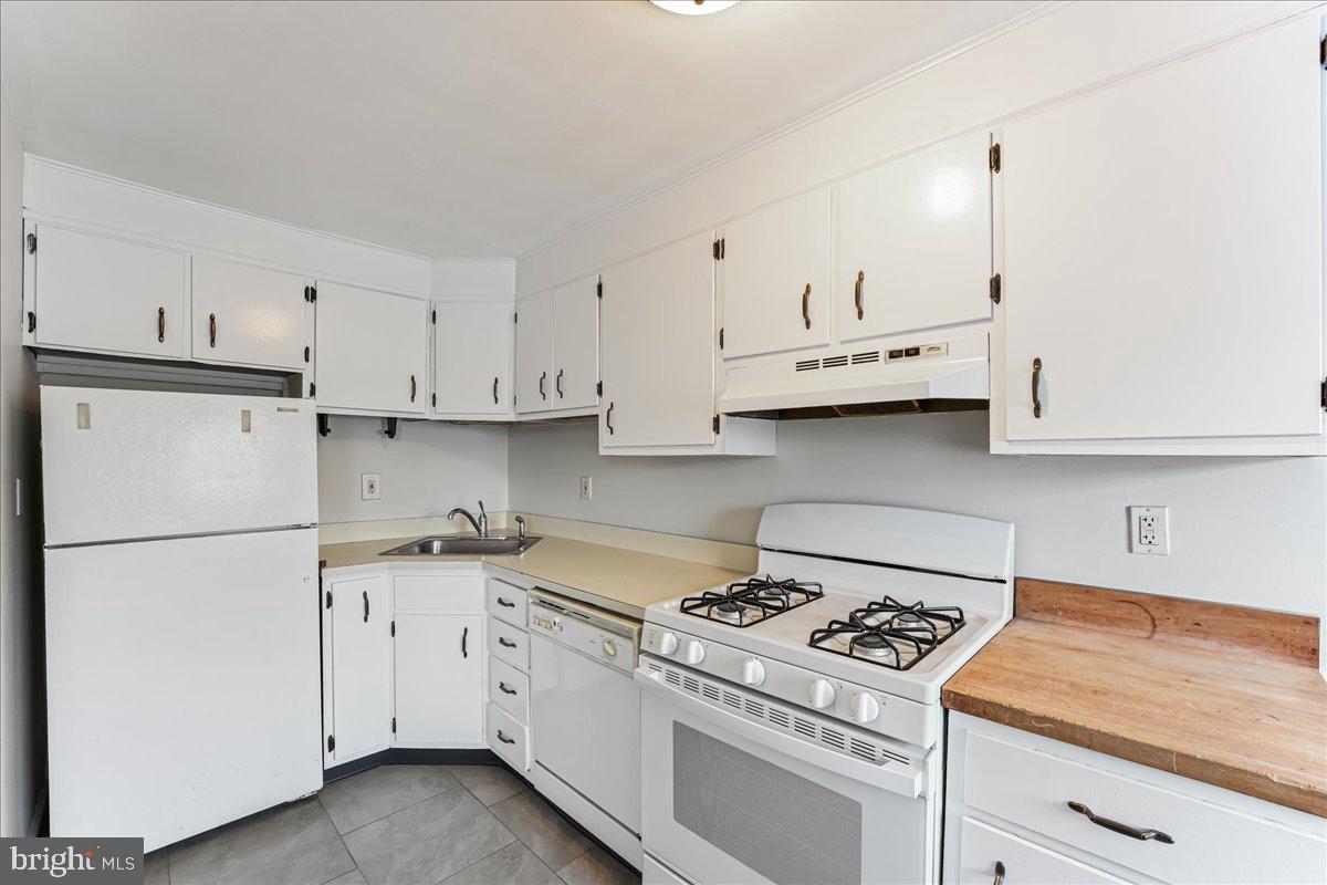 WESTBROOK PARK - Residential