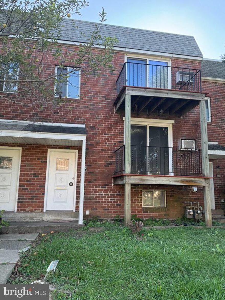 Welcome to 603 Yeadon, a well-maintained residential unit offering comfort and convenience at an affordable price. This spacious home features 2 bedrooms and 1 full bath, with bright living areas and an open layout that provides plenty of natural light. The kitchen comes equipped with ample cabinet space, modern finishes, and room for everyday dining.

Additional highlights include hardwood-style flooring, generous closet space, and a clean, updated bathroom. The property also offers a private entrance and access to nearby public transportation, major roadways, shopping, and dining options—making commuting and daily living simple and convenient.

Ready for immediate occupancy at $1,550/month. Don’t miss out on this great rental opportunity in Yeadon!