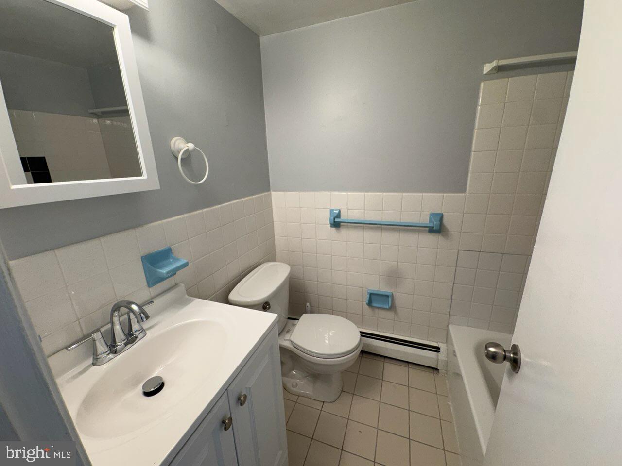 YEADON - Residential Lease