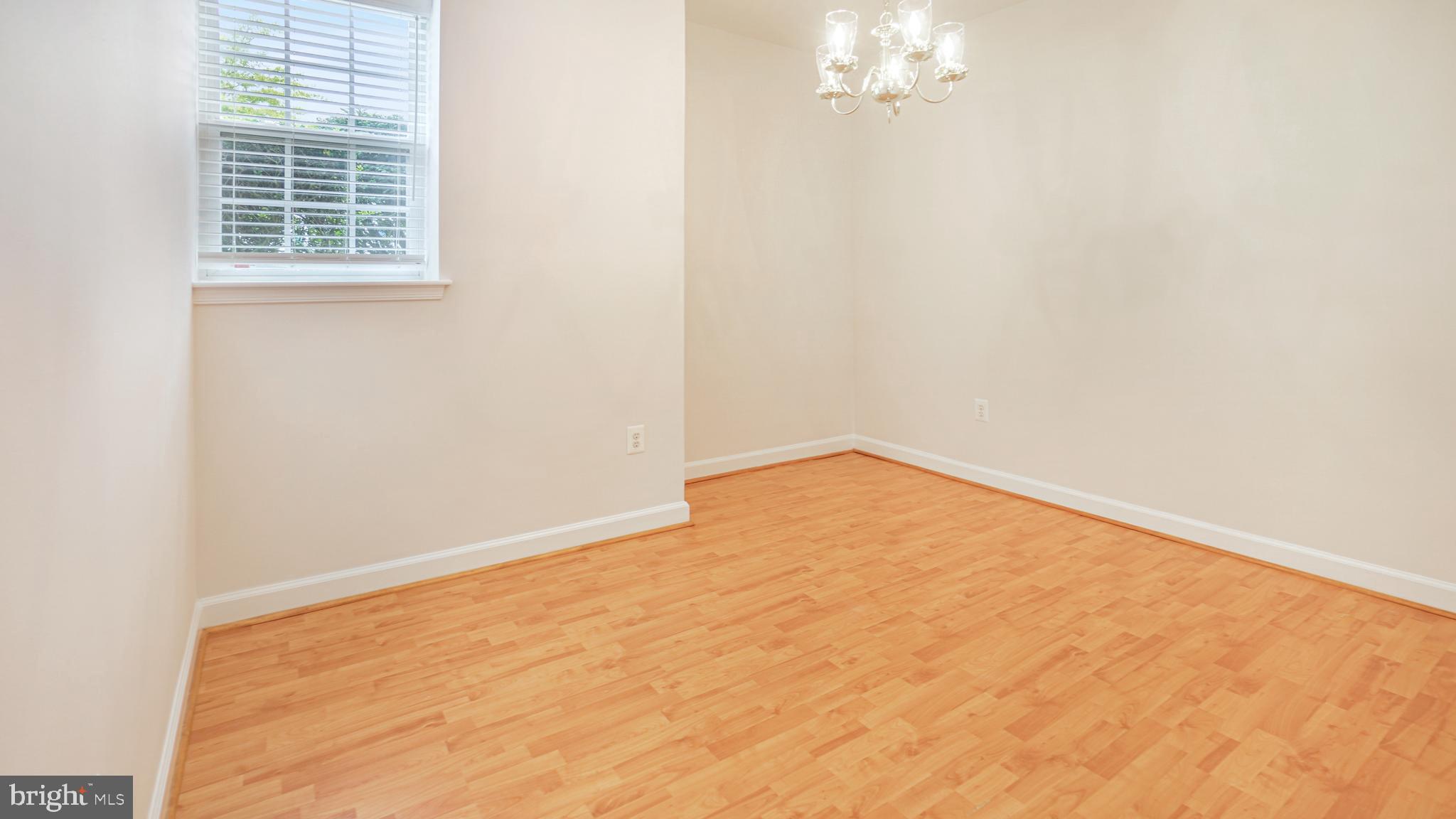 PINEY ORCHARD - Residential