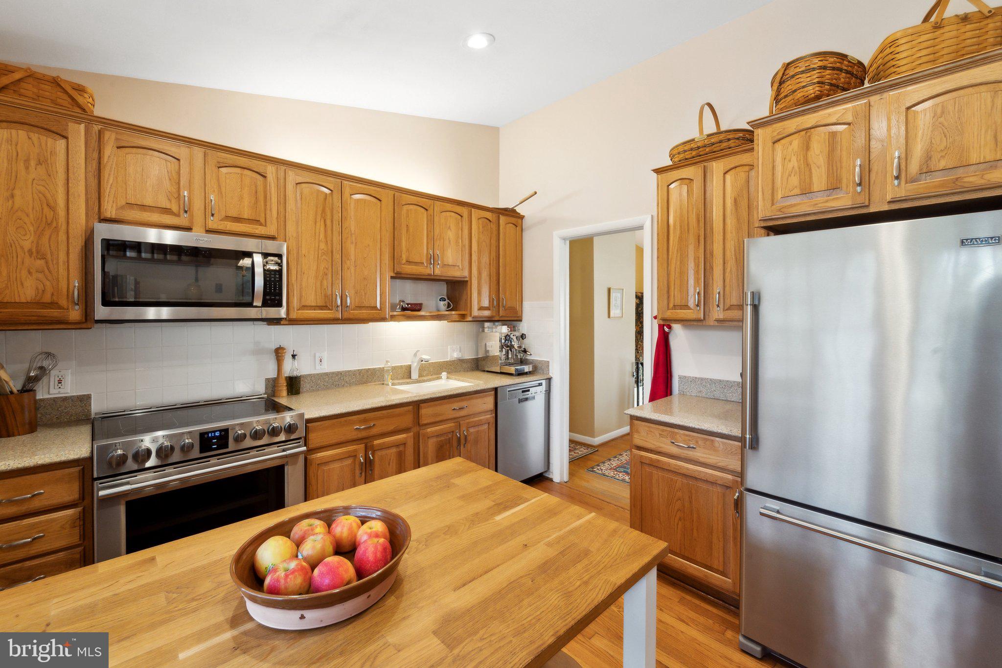 STRATFORD LANDING - Residential