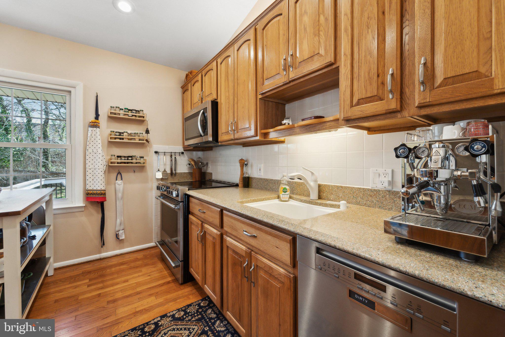 STRATFORD LANDING - Residential