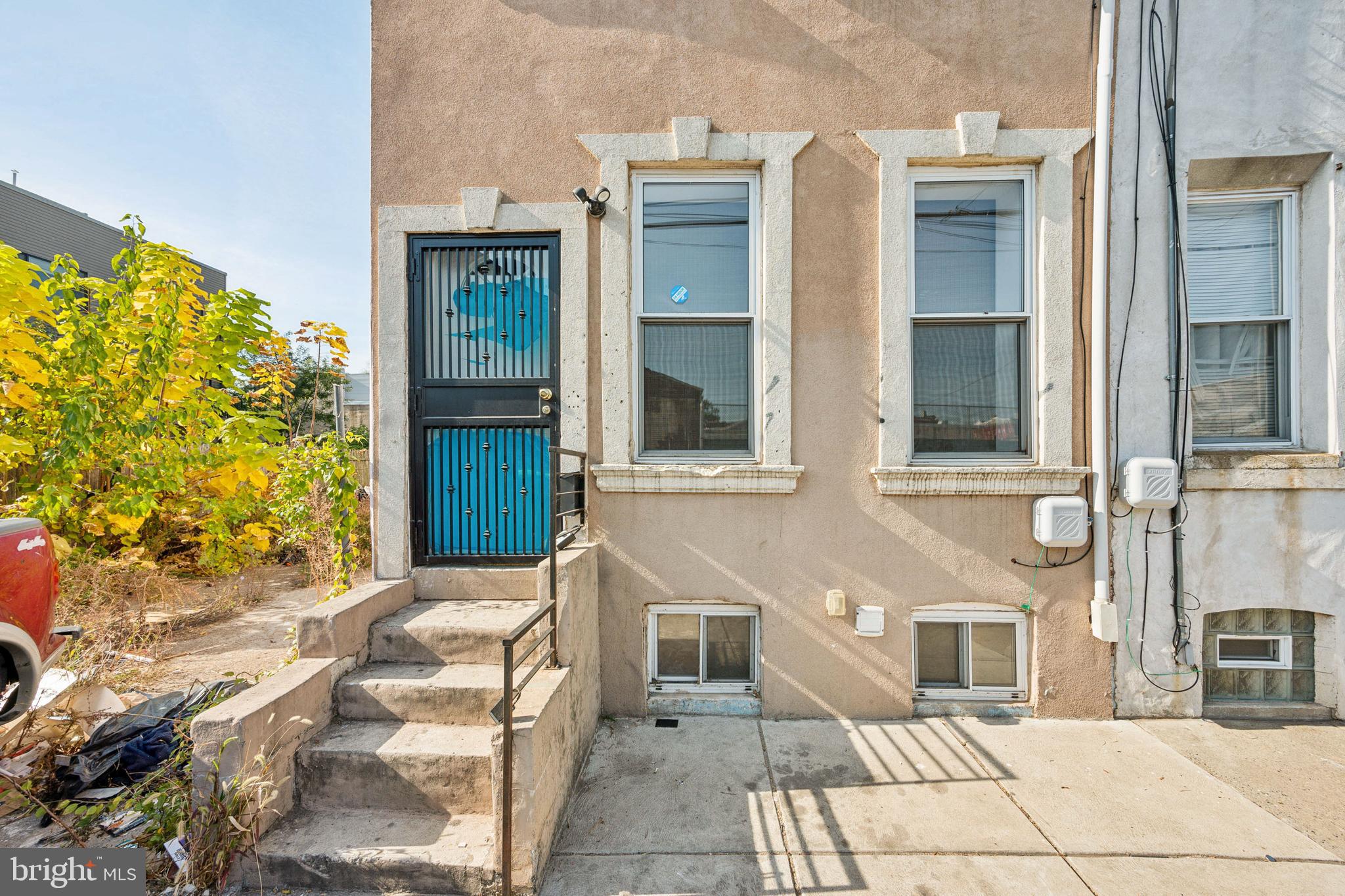 PHILADELPHIA - Residential