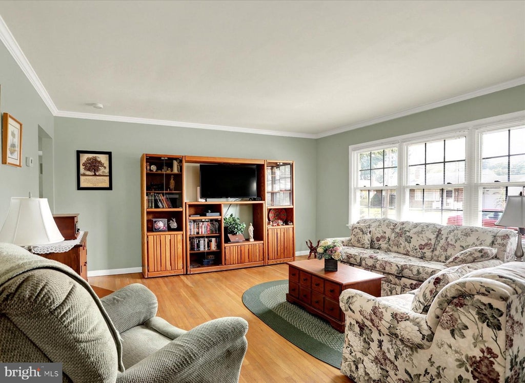 Photo of 24 Country Club Place W, CAMP HILL, PA 17011 (MLS # PACB2058966)