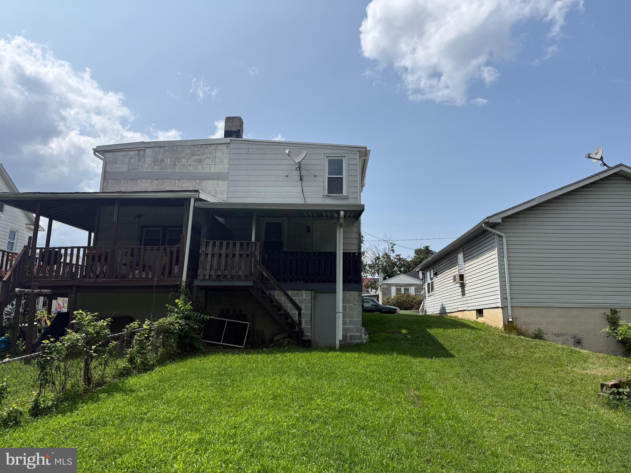 532 RIDGE STREET