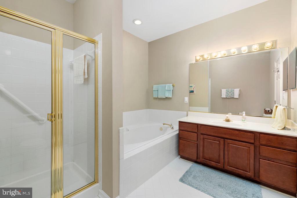 TURNBERRY WEST SEC 5 - Residential