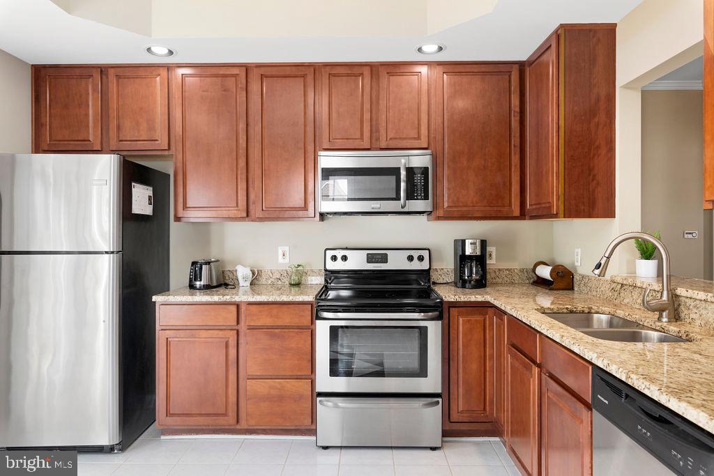 TURNBERRY WEST SEC 5 - Residential