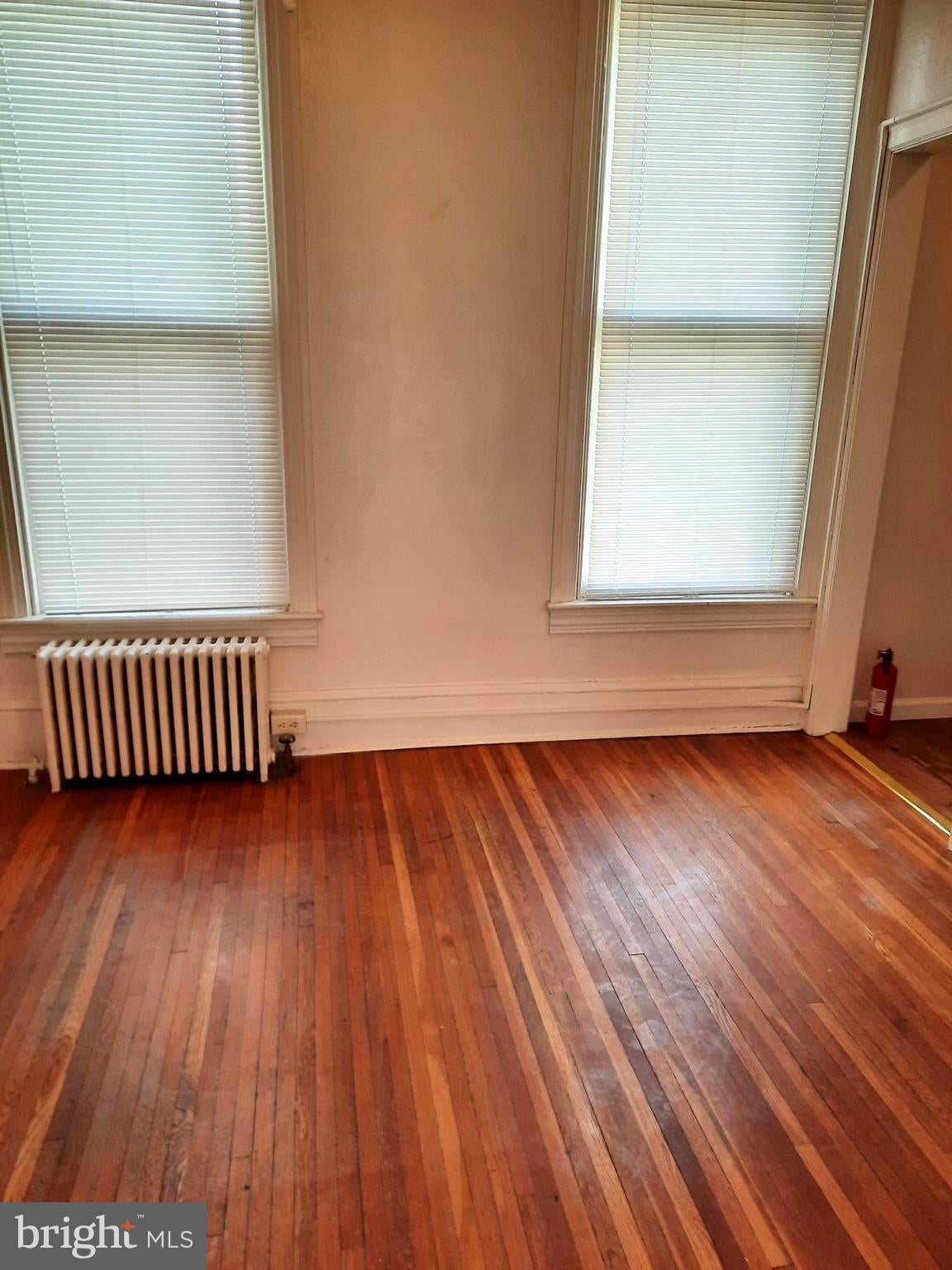 12 S FILBERT STREET B15