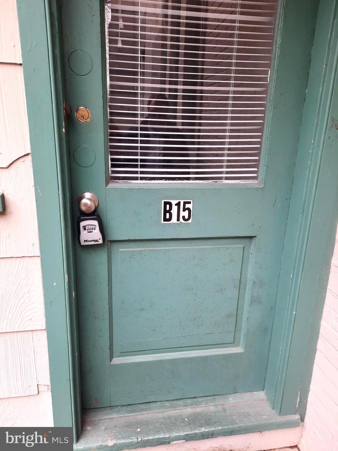 12 S FILBERT STREET B15