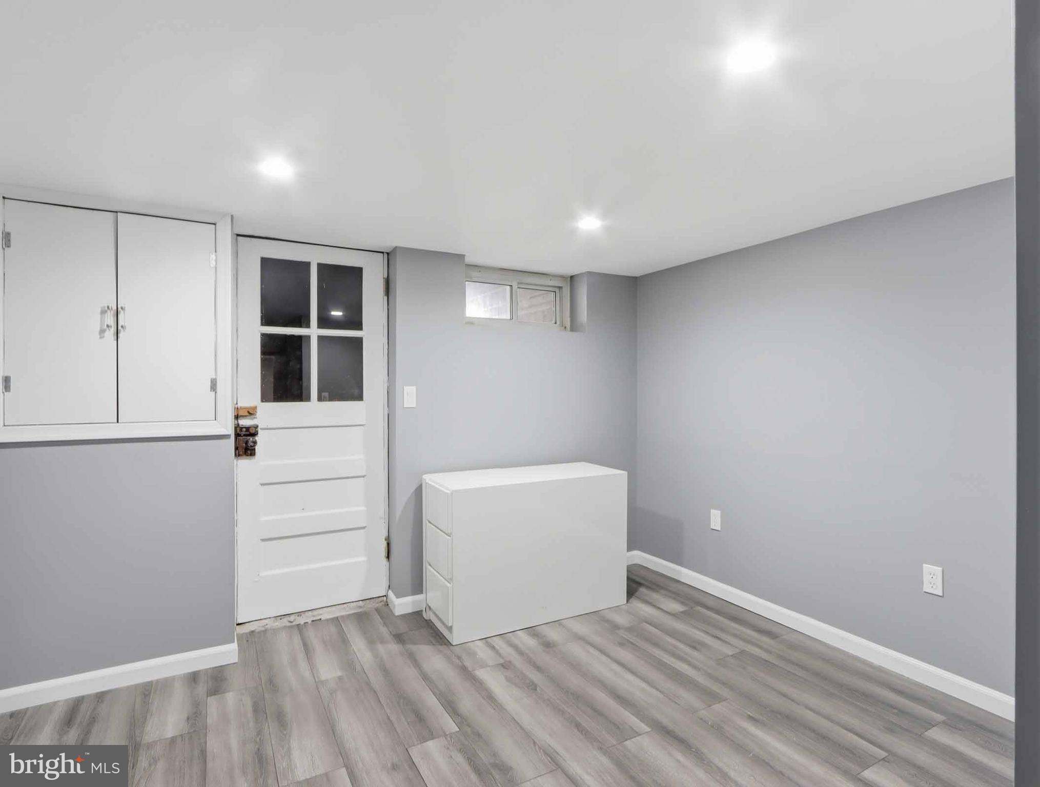 DUNDALK VILLAGE - Residential