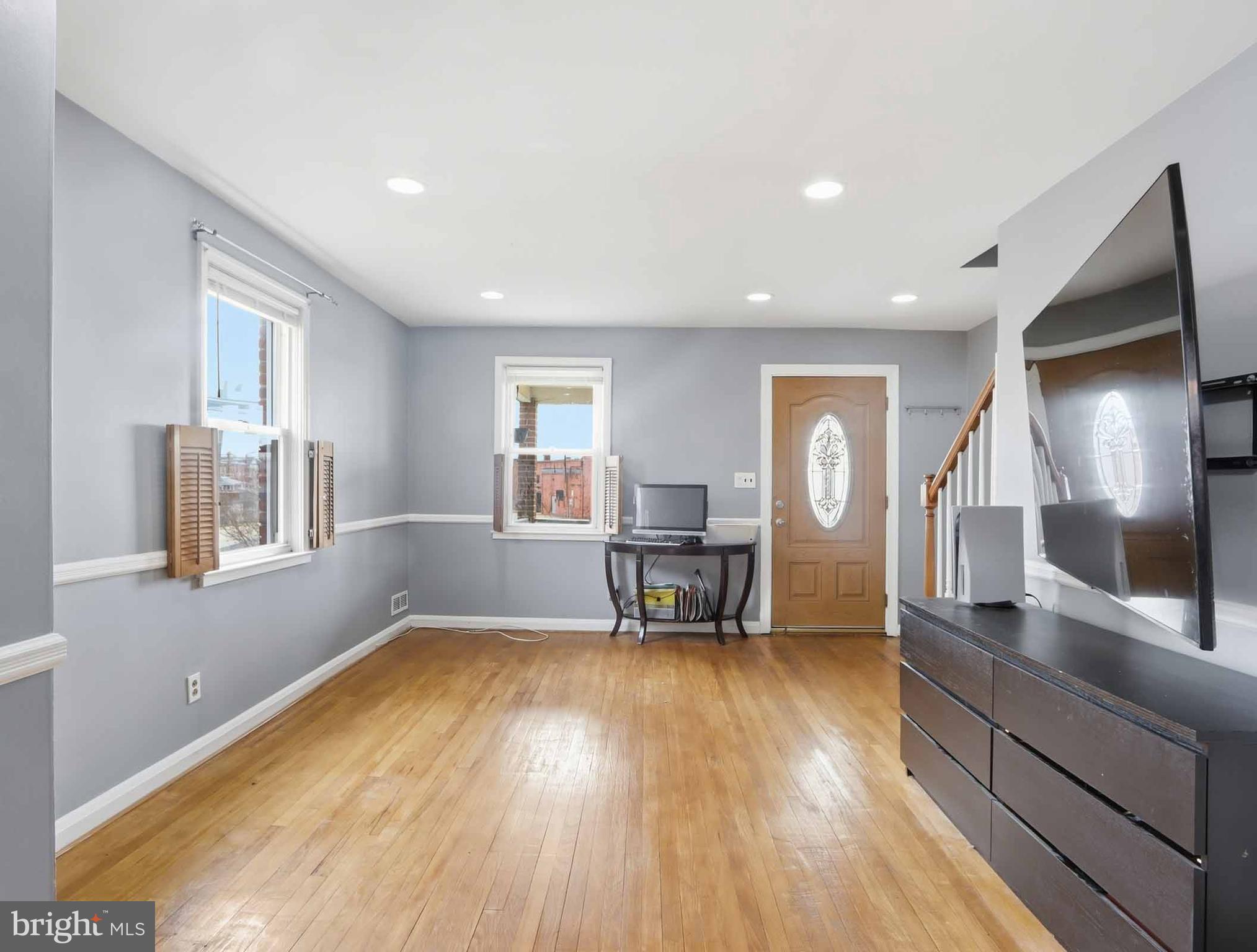 DUNDALK VILLAGE - Residential