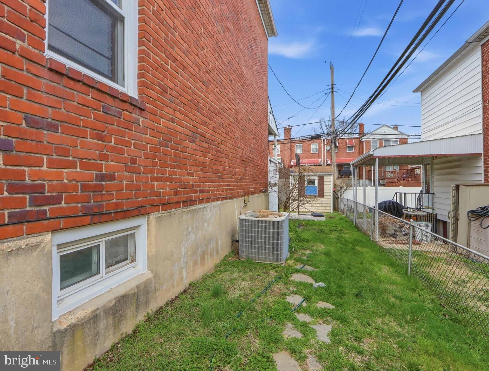 DUNDALK VILLAGE - Residential