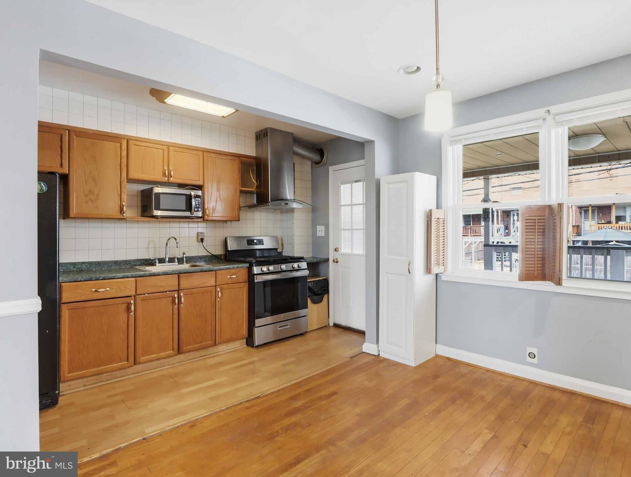 DUNDALK VILLAGE - Residential