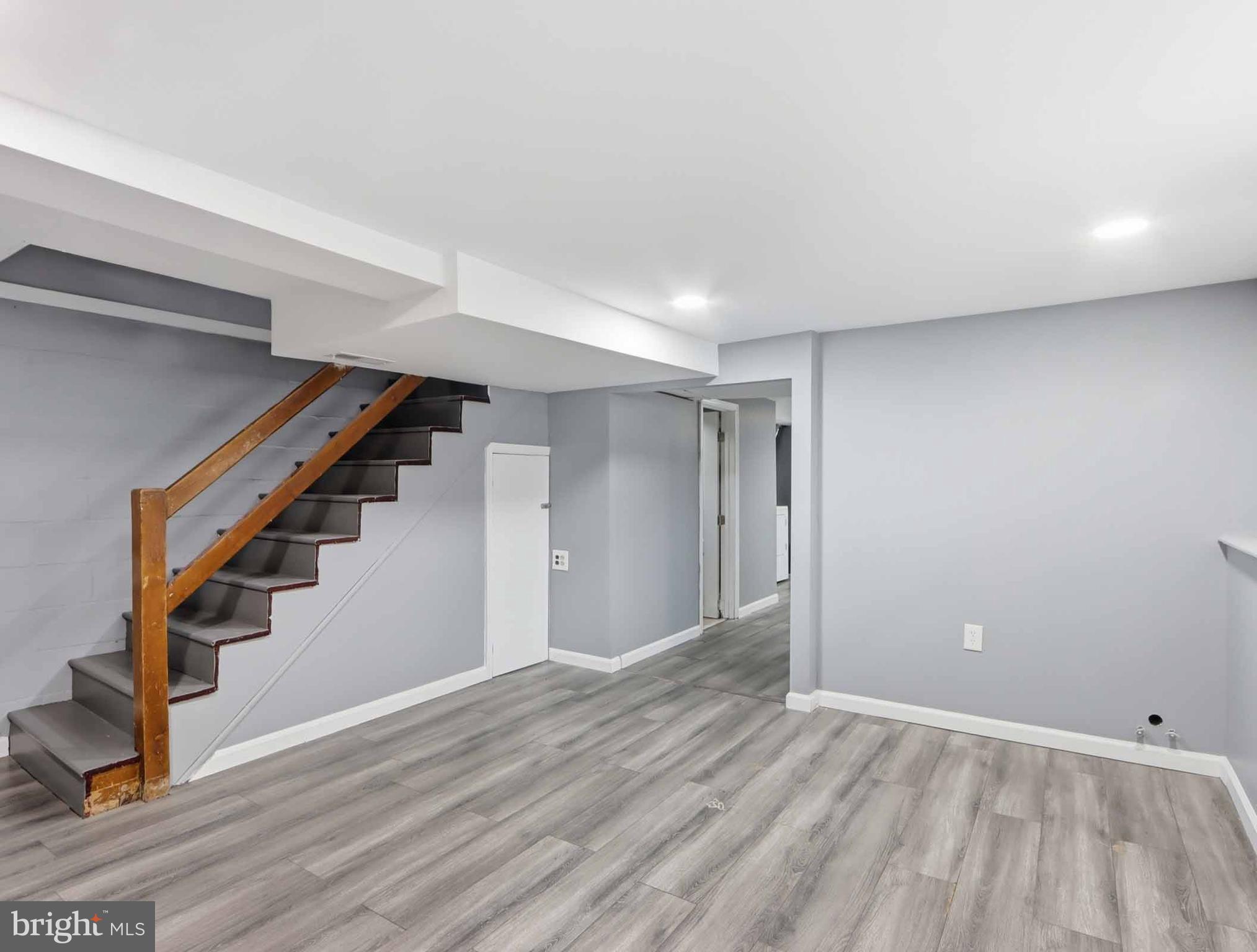 DUNDALK VILLAGE - Residential