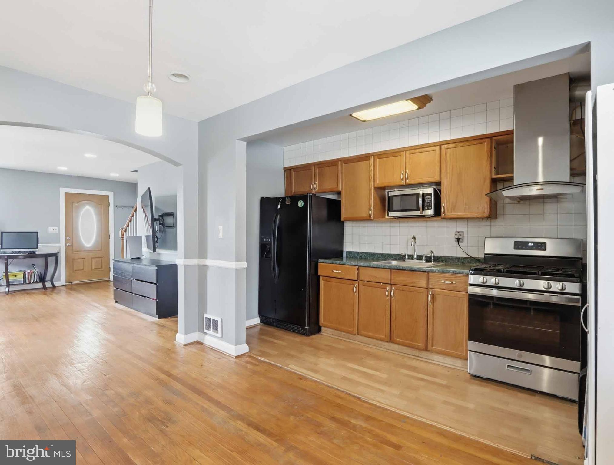 DUNDALK VILLAGE - Residential