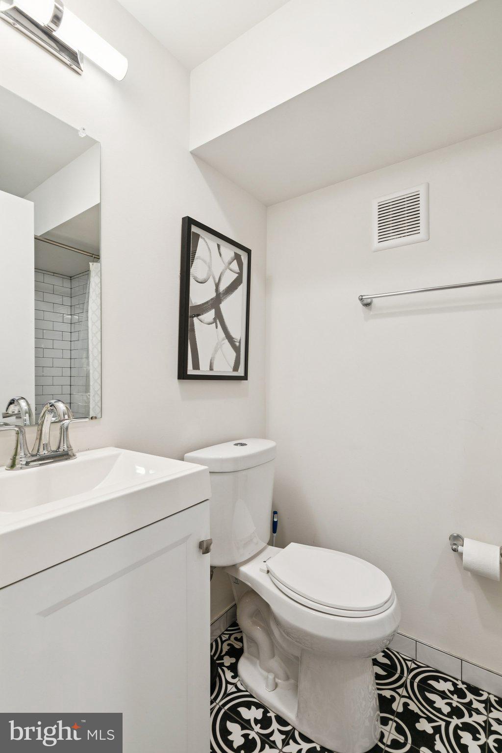 POINT BREEZE - Residential