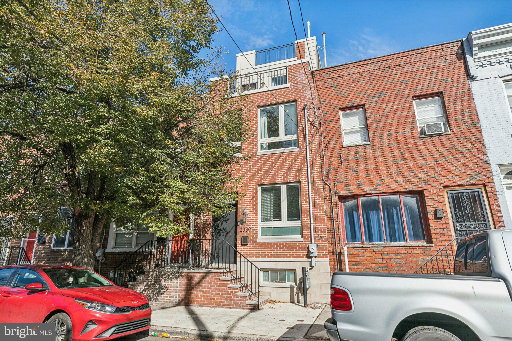 POINT BREEZE - Residential